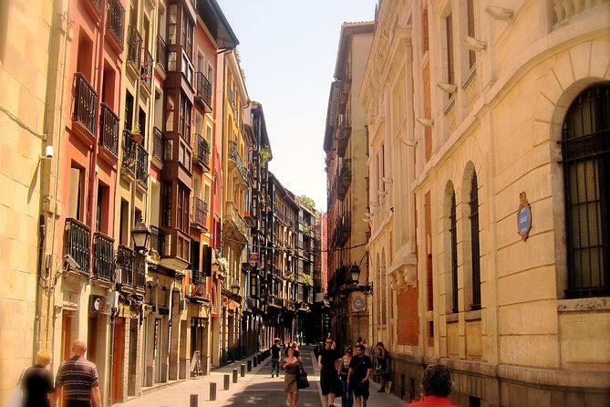 Bilbao and Guggenheim Museum Private tour - Is $390.48 per person good value?