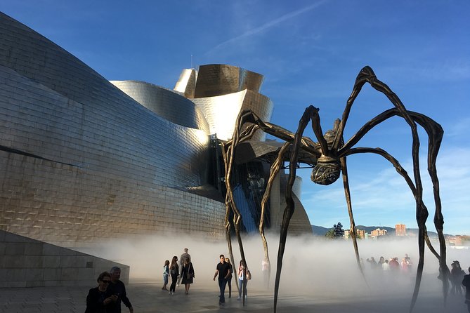 Bilbao: Guggenheim Like Never Before: VIP Access. Small Group.Top - Why the Guggenheim is worth a guided visit