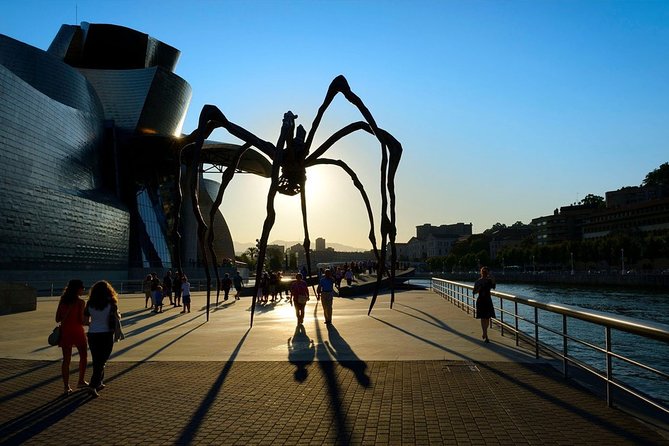 Bilbao: Guggenheim Like Never Before: VIP Access. Small Group.Top - What the skip-the-line entry is really worth