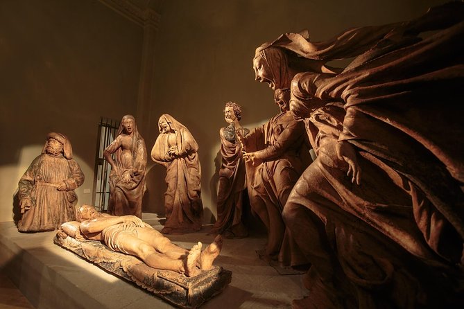 Bologna historical art walking tour with hidden gems and tastings - Why this Bologna walk is different
