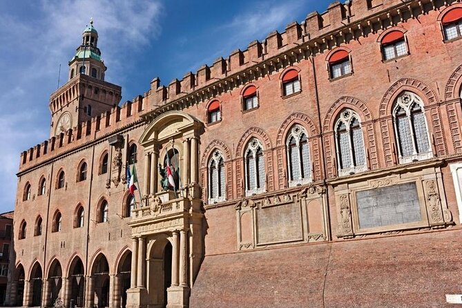 Bologna Skip-the-line entrance to the Clock Tower and Art Collections - Key points to know before booking