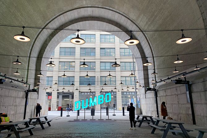 Brooklyn Art Walk, Drink Crawl, & City Views - Historic warehouses and artisan shops