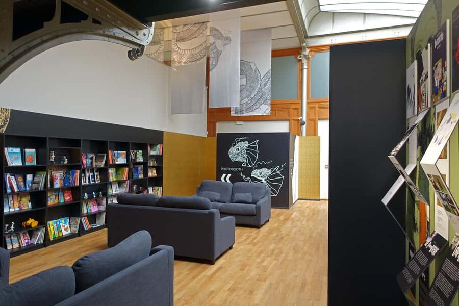Brussels: Comic Art Museum Entrance Ticket - Family features, reading room, and the AR application