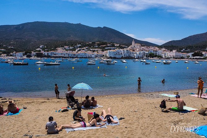 Cadaqués & Dalí House-Museum day trip from Girona (tickets included) - Three hours to wander Cadaqués