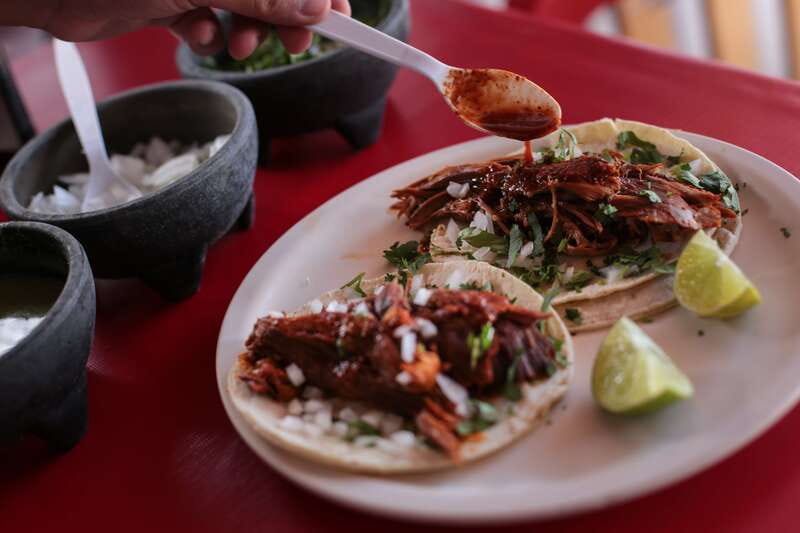 Cancún: Street Food, Local Market and Urban Art Tour - The market stop at Ciricote 37