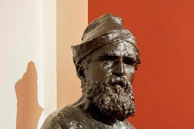 Capodimonte Art Gallery Private Guided Tour - Entering the Capodimonte Palace