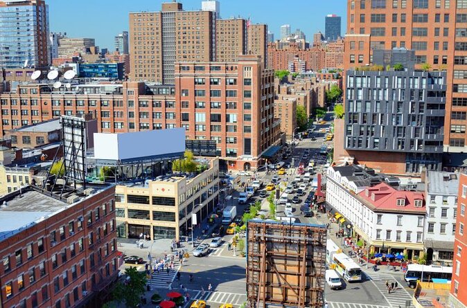 Chelsea Contemporary Art Tour with NYC Professional Art Critic - Seven Chelsea galleries in one compact afternoon