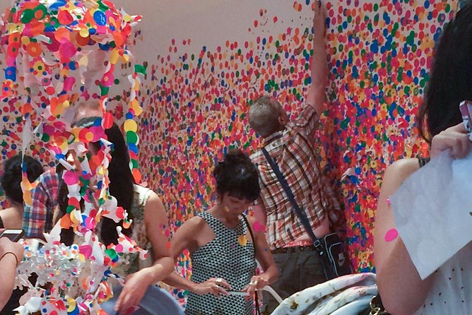 Chelsea Contemporary Art Tour with NYC Professional Art Critic - What Merrily adds to the gallery experience