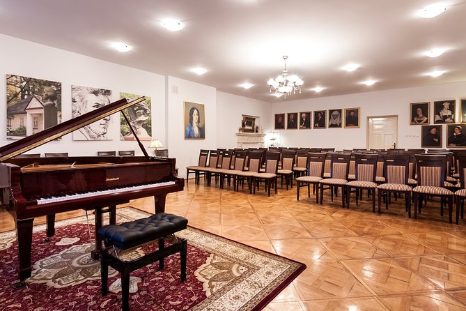 Chopin Piano Concert at Chopin Gallery with a Glass of Wine - How long does it really last?