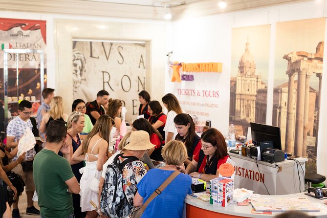 Colosseum, Roman Forum Experience and Vatican Museums - The Navona, Pantheon, and Trevi walking tour