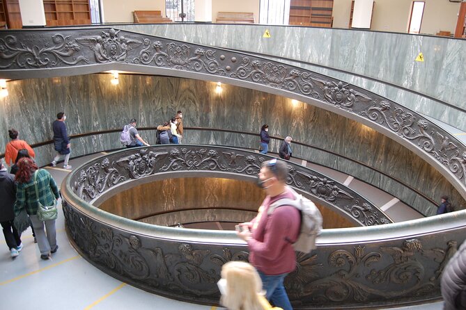 Combo: Colosseum, Vatican Museums and Sistine Chapel Guided Tour - The Roman Forum and Julius Caesar’s tomb