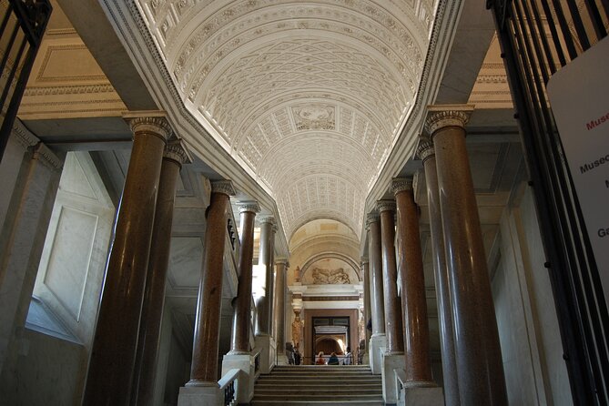 Combo: Colosseum, Vatican Museums and Sistine Chapel Guided Tour - How the guides shape the day