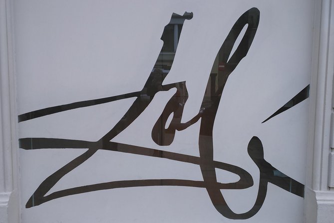 Dalí 2 Museums, Figueres and House of Portlligat small group from Girona - Walking Cadaqués for 90 minutes