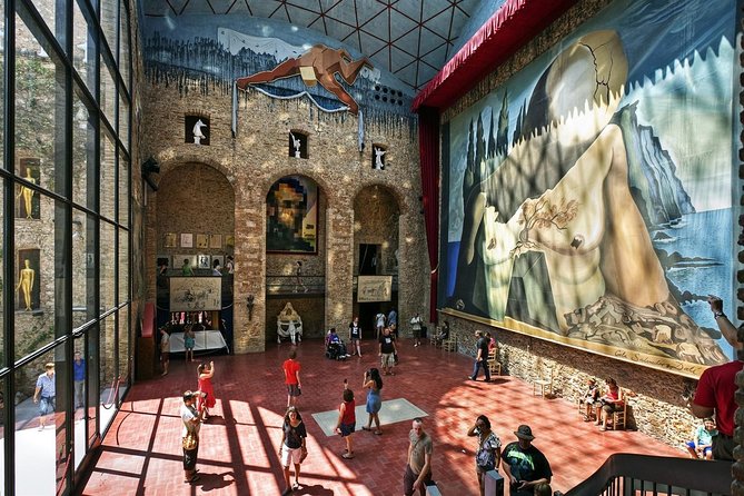 Dali Museum and Costa Brava Small Group Day Trip from Barcelona - Who should book this day trip