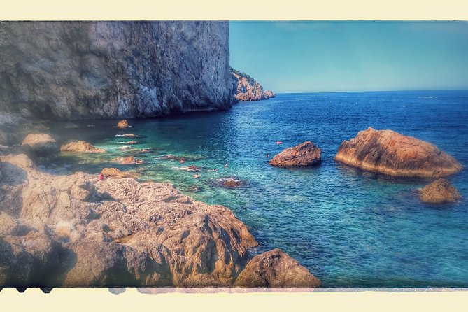 Dalí Museum and Costa Brava Small Group Tour from Girona - Guides, pace, and the human side of the day