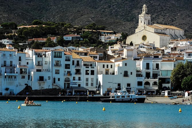 Dali Museum, House & Cadaques Small Group Tour from Barcelona - Practical advice before you book