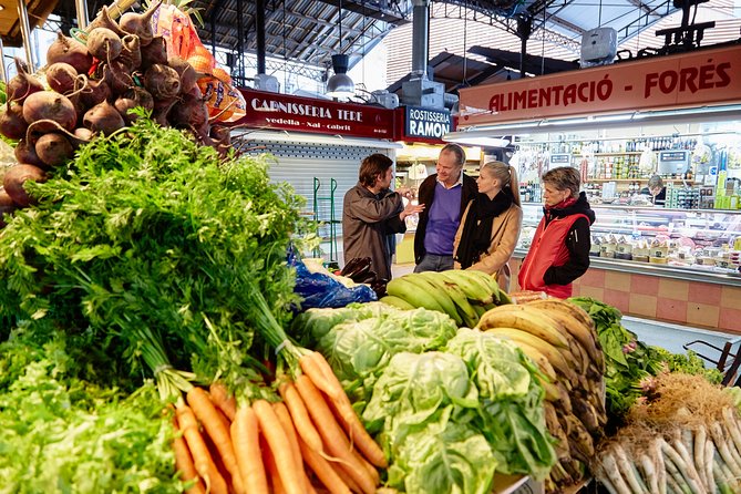 Dalí Museum + Market to Fork hands-on cooking class with Chef Yves - Choosing ingredients at Figueres Market
