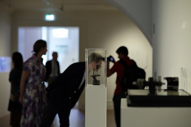 Dalí Universe Exhibition | Atkinson Museum - What the Dalí exhibition adds to a Porto day