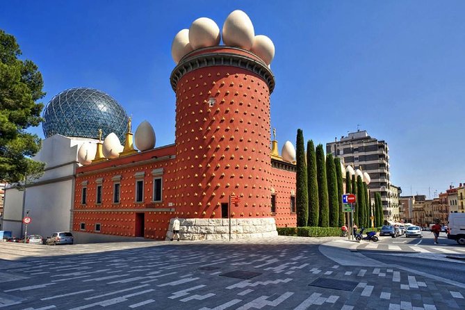 Dalí & Wine | Premium Private Tour with Coastal or Girona Add-On - Why this day trip works beyond Barcelona