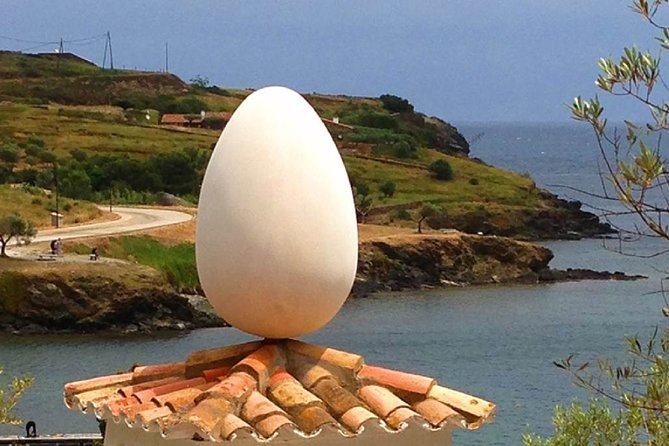 Dalí & Wine | Premium Private Tour with Coastal or Girona Add-On - Empordà wine with tapas at a local winery