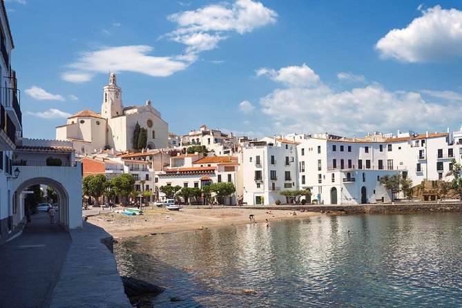 Dalí & Wine | Premium Private Tour with Coastal or Girona Add-On - Figueres and the Dalí Theatre-Museum
