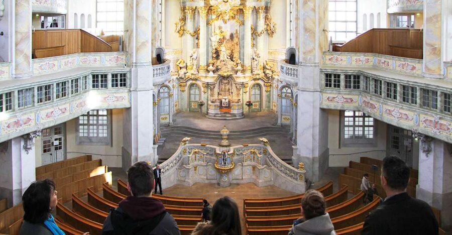 Dresden: Church of Our Lady Guided Tour of Gallery - Inside the restored Baroque church