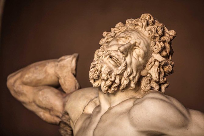 Early Vatican Museums & Sistine Chapel Small Group Tour - Entering the Vatican Museums with a group of 12