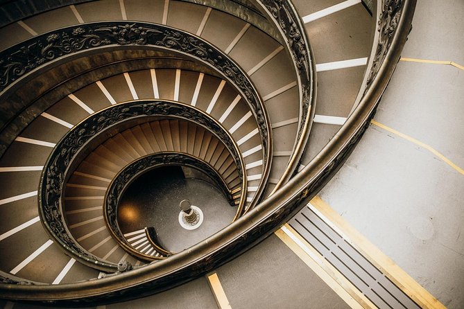 Early Vatican Museums Tour: The Best of the Sistine Chapel - The Sistine Chapel: the tour’s central moment