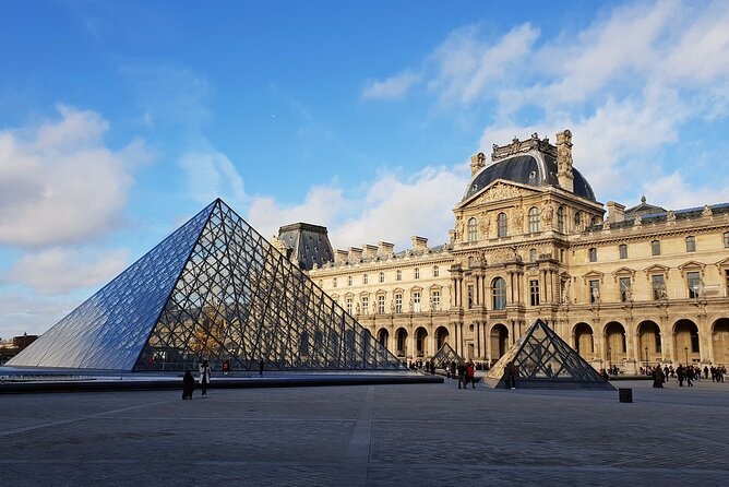 Fabuleux Guided Tour Through the Louvre Museum with Access - Meeting near the Louvre, then getting inside