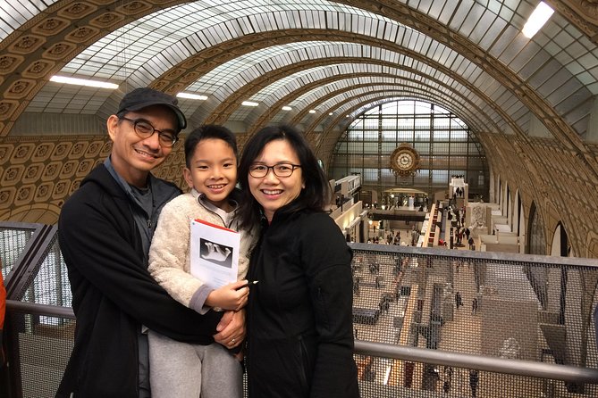 Family Tour at the Musée d'Orsay - The Impressionist galleries and the famous questions