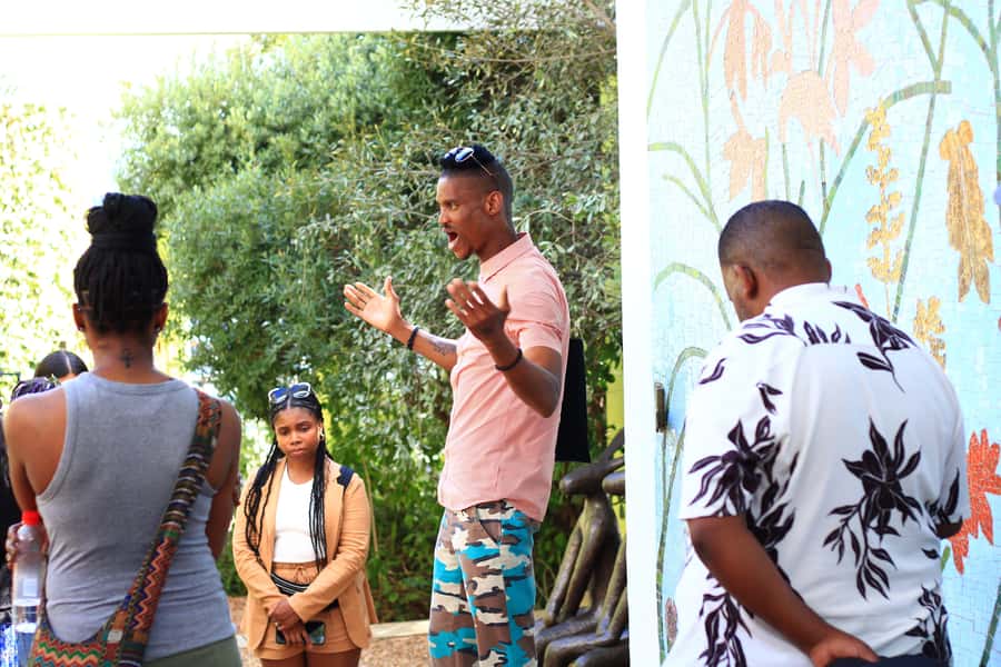Festive Art Gallery Hop Special In Jozi - Who will enjoy this tour most?