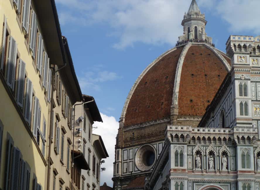 Florence: Accademia and Uffizi Galleries Guided Tour - Two hours with Botticelli, Leonardo, and Raphael at the Uffizi