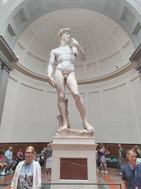 Florence: Accademia Gallery and Michelangelo’s David Tour - Why David deserves more than a quick photograph