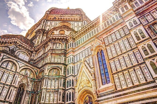 Florence Accademia Gallery Tour & Skip-the-Line Tickets Included - Staying inside after the guided portion