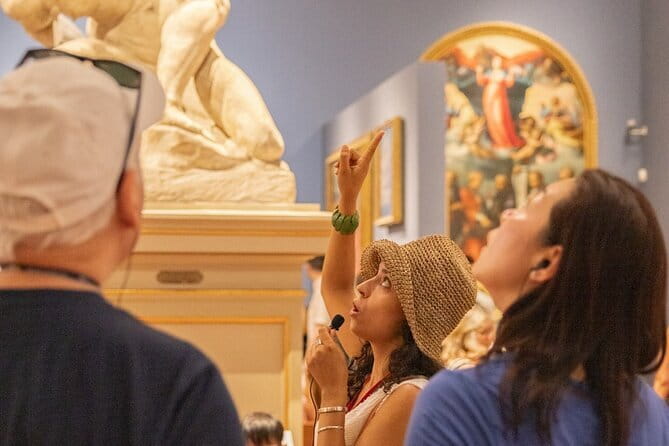 Florence Accademia Gallery Tour & Skip-the-Line Tickets Included - Why David is more interesting with a guide