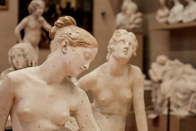 Florence Art Pass: Guided Visits to Accademia, Duomo & Uffizi - Accademia: meeting Michelangelo’s David
