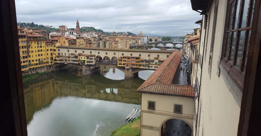 Florence: Full-Day Tour with Uffizi and Accademia Gallery - Three hours with Botticelli at the Uffizi