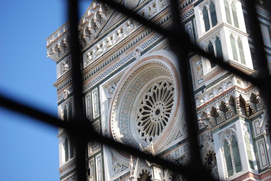 Florence in one Day: Walking Tour with Uffizi and Accademia - Timing, meeting point, and practical details
