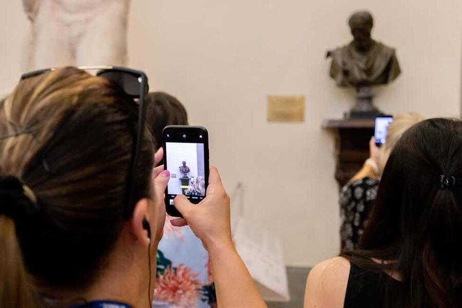 Florence:Michelangelo's David & Accademia Skip-the-Line tour - Who should book this Accademia tour?