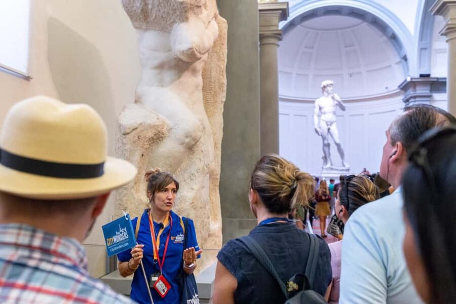 Florence:Michelangelo's David & Accademia Skip-the-Line tour - What to bring and what to leave behind