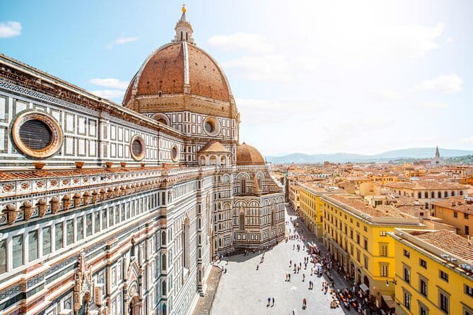 Florence Private Walking tour with Skip-the-line to Accademia - A Florence introduction that ends with David