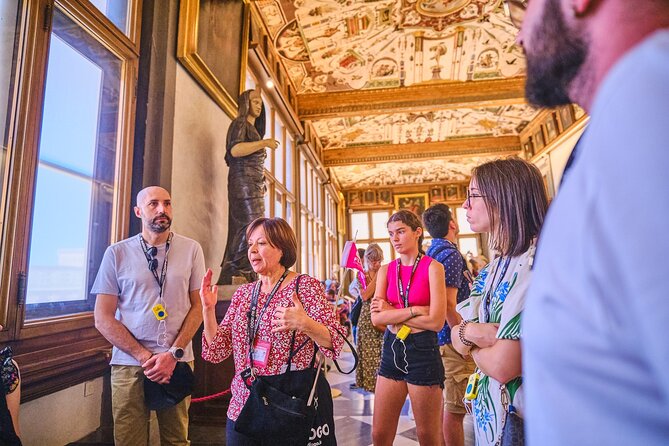 Florence's Uffizi Gallery Guided Tour with Reserved Entrance - Raphael, Titian, and Caravaggio
