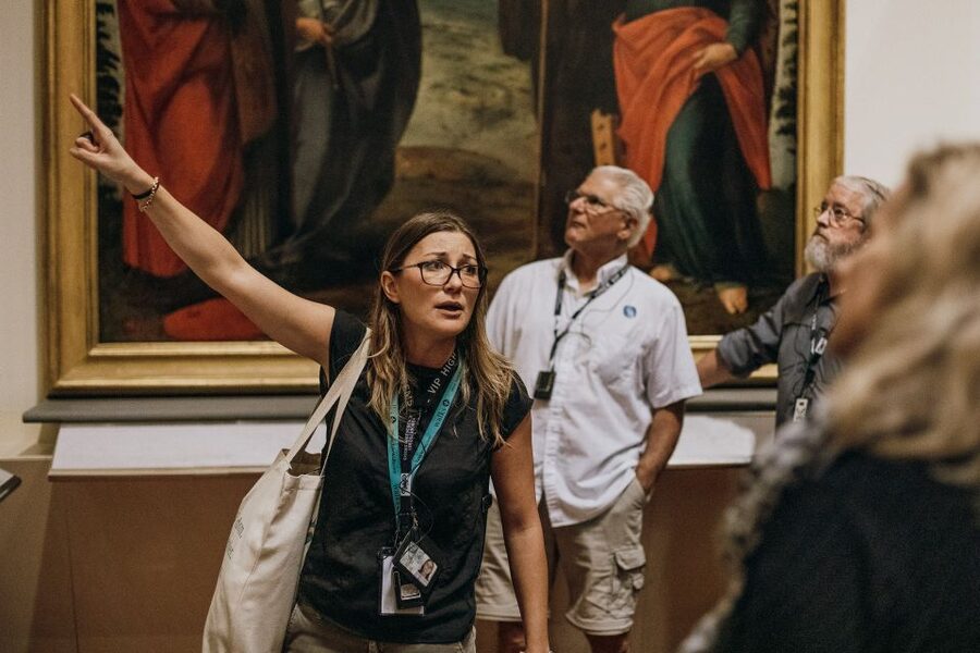 Florence: Skip-the-Line Uffizi, Accademia & Guided City Tour - Two hours and fifteen minutes at the Uffizi