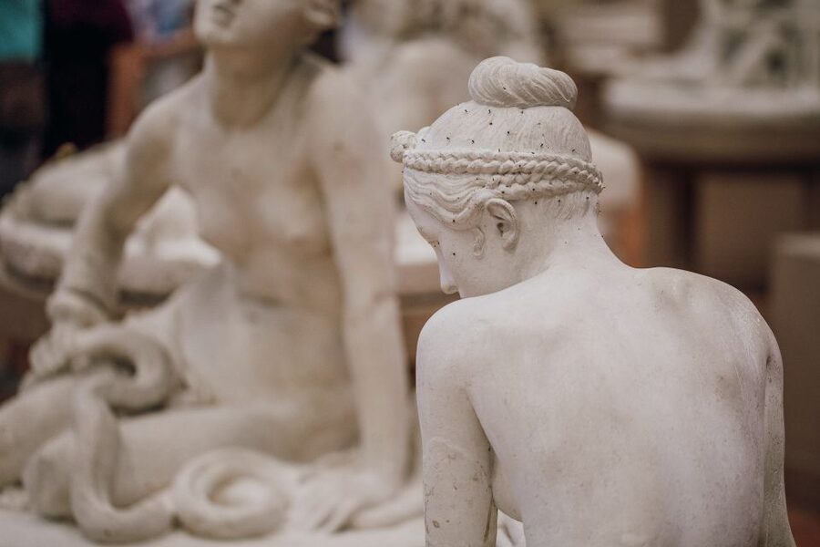 Florence: Skip-the-Line Uffizi, Accademia & Guided City Tour - Lunch, coffee, and the shape of the day