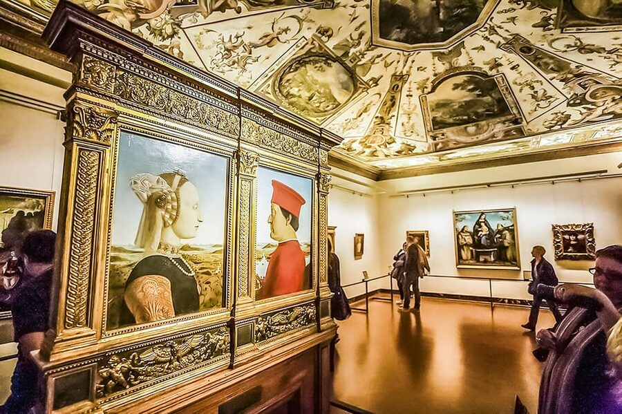 Florence: Skip-The-Line Uffizi Gallery Timed Entry Ticket - Stairs, elevators, and a sensible pace