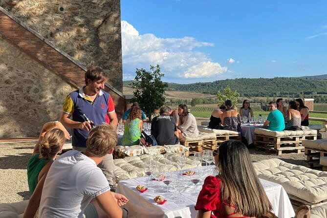 Florence Super Saver: Combined Accademia Gallery and Uffizi Tour - Tickets, identification, and small details that matter