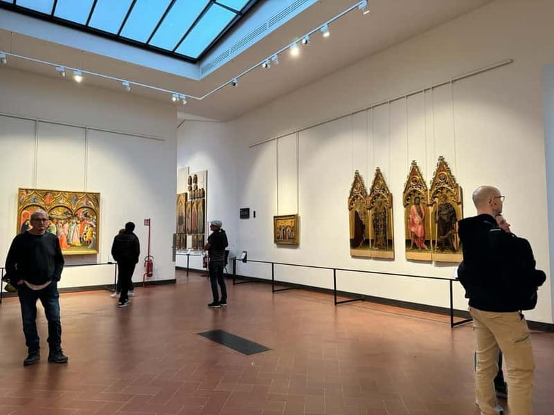Florence: Uffizi Gallery Priority Admission Ticket & Escort - Inside the Uffizi, from Byzantine icons to the Renaissance