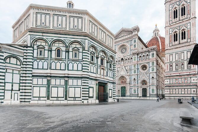 Florence: Uffizi Gallery Small Group Tour with Skip-the-Line - Dress, weather, and practical details