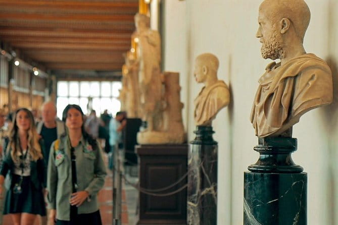 Florence: Uffizi Highlights, In-Depth Masterclass or Private Tour - Choosing between 1 hour 45 minutes and 2.5 hours