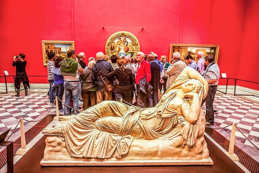Florence: Uffizi Priority Ticket & Masterpieces Audio App - Botticelli, Leonardo, and the major rooms
